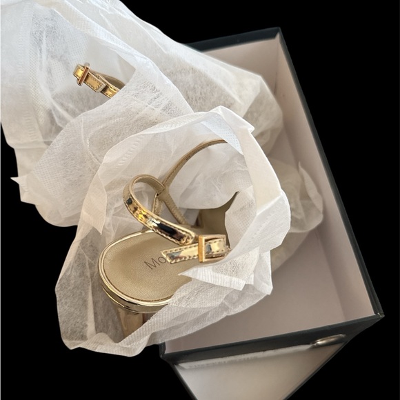 Moda Rope Gold Embellished Heels - Picture 5 of 6